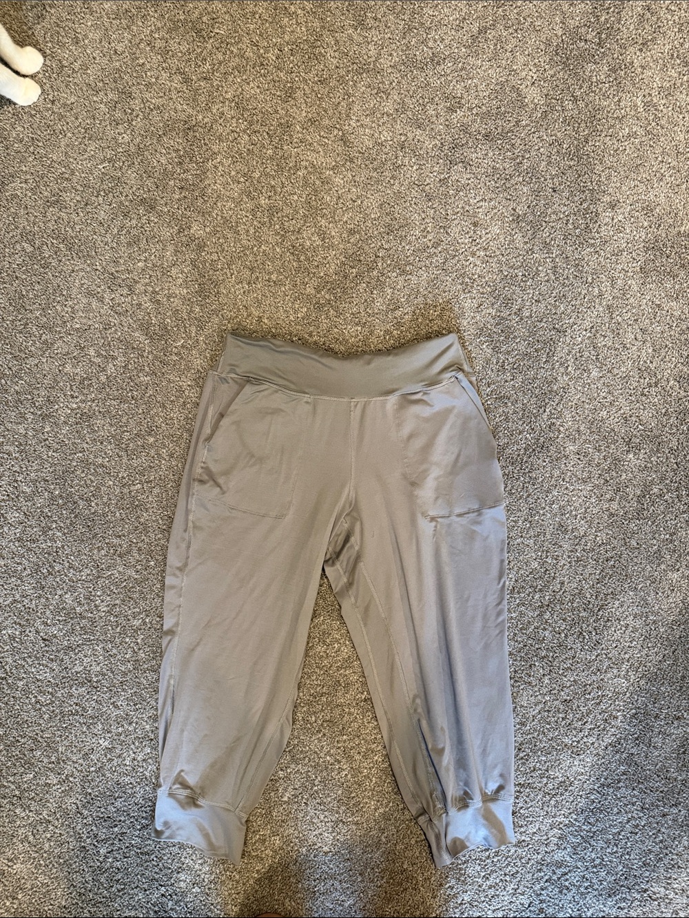Women’s Gray Jogger Bottoms with Pocket Detail